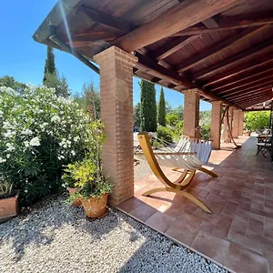Casale Terre Rosse Bed & Breakfast
